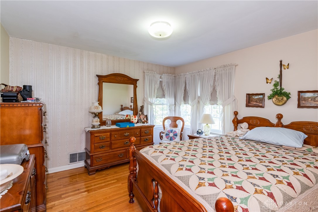 817 Old Mill Road, Springfield, Ohio image 23