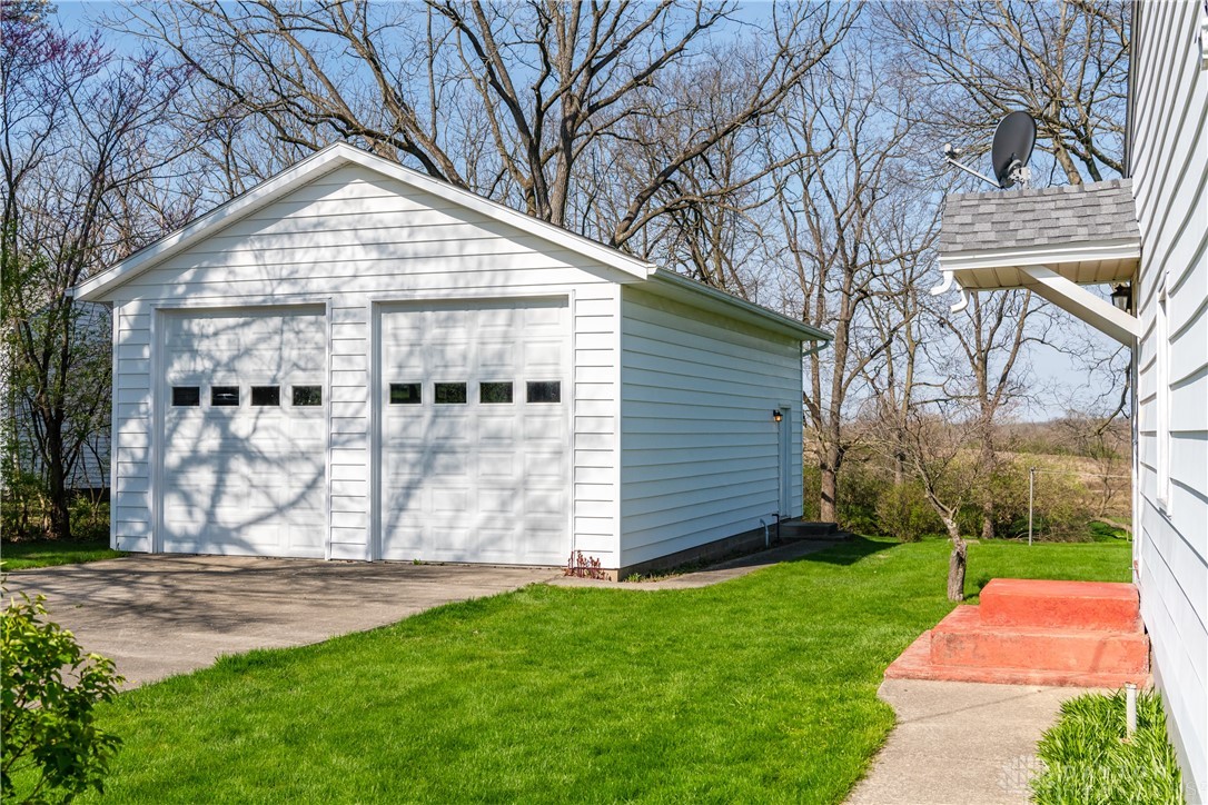 817 Old Mill Road, Springfield, Ohio image 49