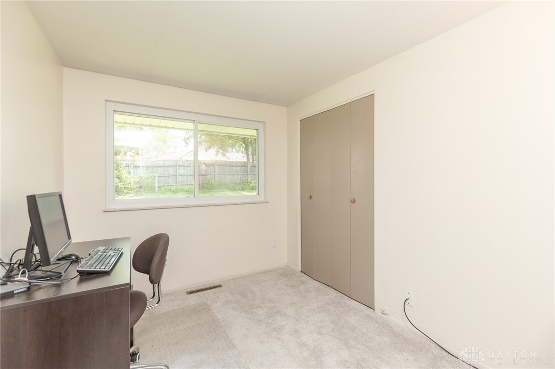 6641 Harshmanville Road, Dayton, Ohio image 22