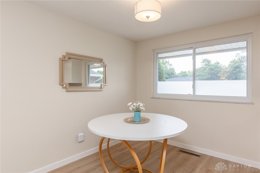 6641 Harshmanville Road, Dayton, Ohio image 11