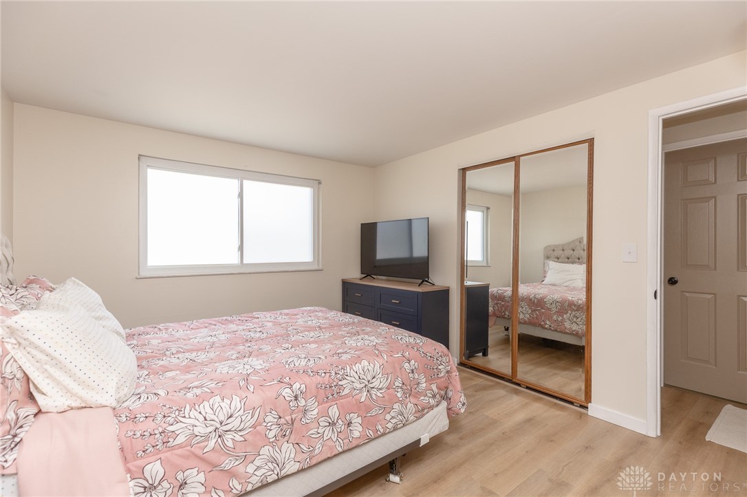 6641 Harshmanville Road, Dayton, Ohio image 17