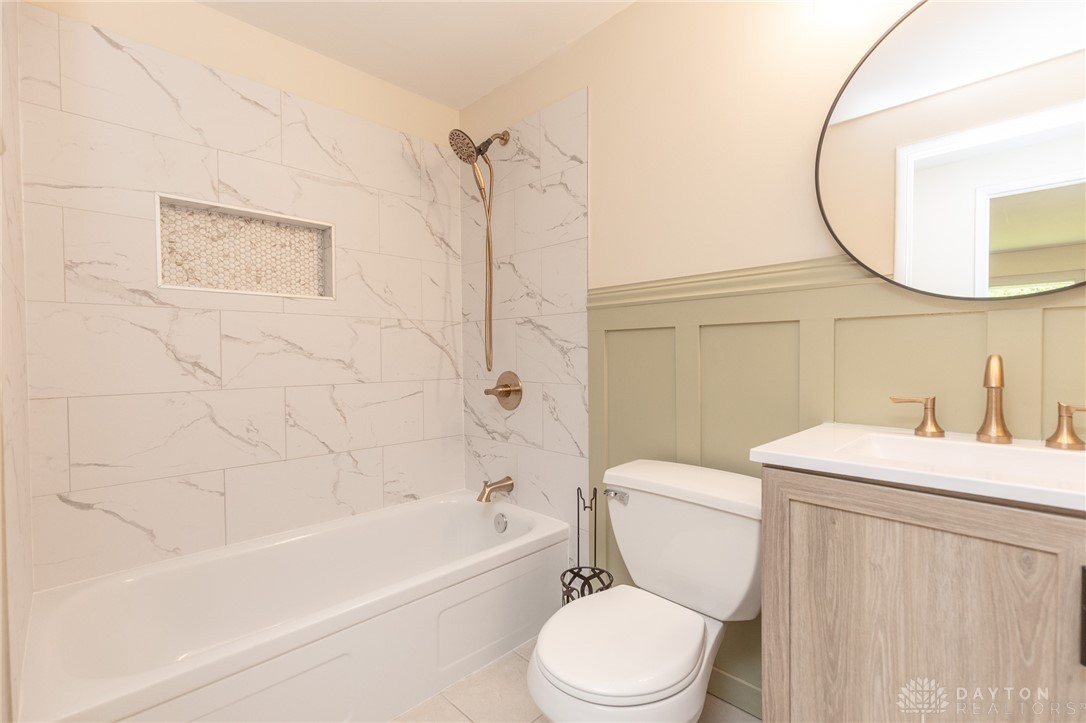 6641 Harshmanville Road, Dayton, Ohio image 21