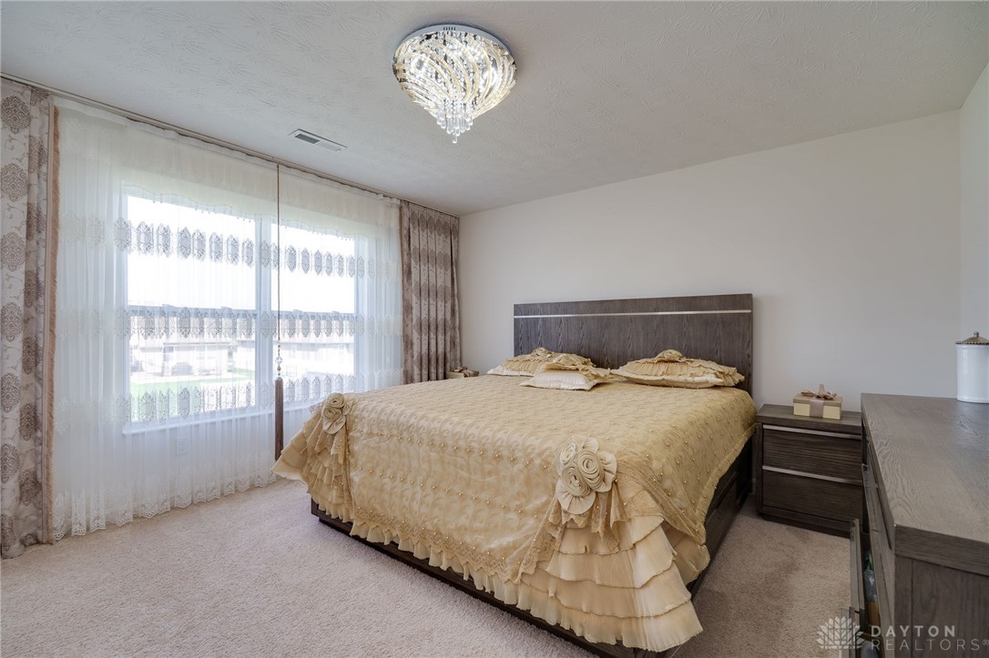 4239 Silver Oak Way, Dayton, Ohio image 26