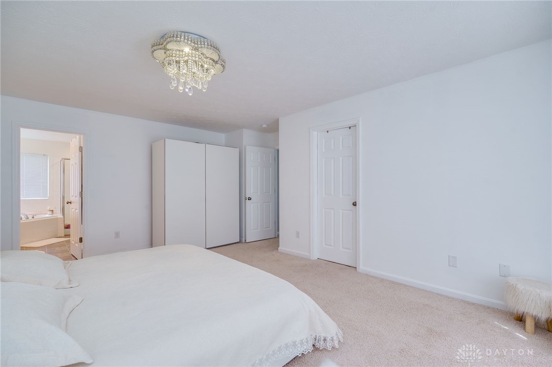 4239 Silver Oak Way, Dayton, Ohio image 33