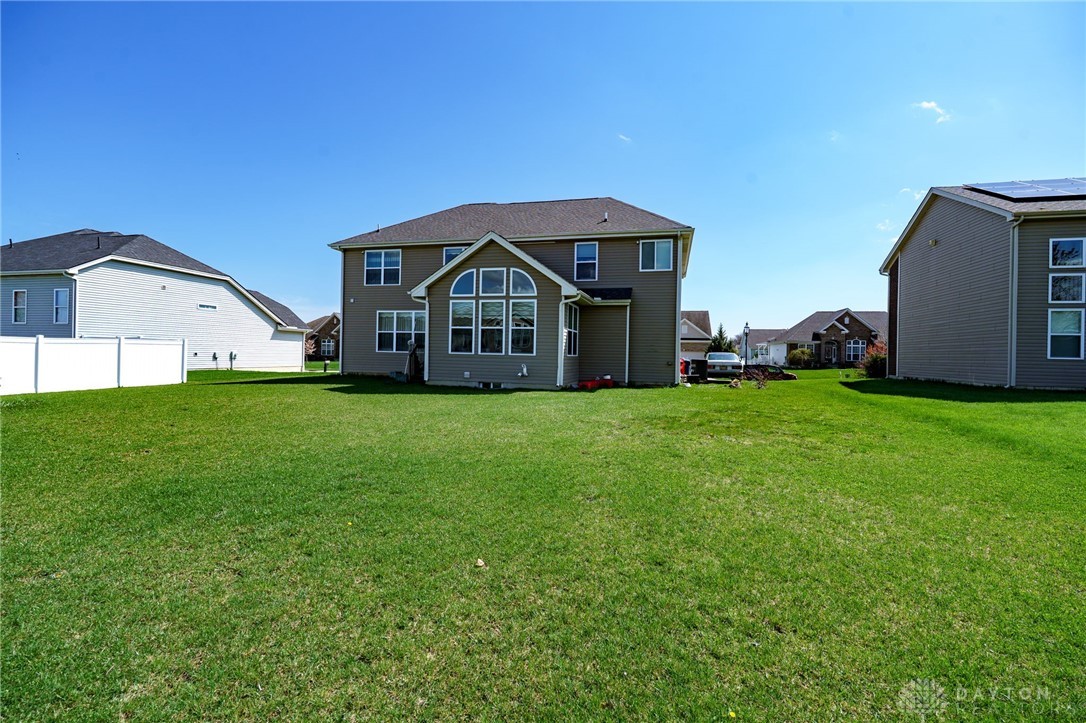 4239 Silver Oak Way, Dayton, Ohio image 40