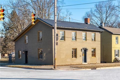 Photo of 100 E Cumberland Street, Lewisburg, OH 45338 (MLS # 951048)