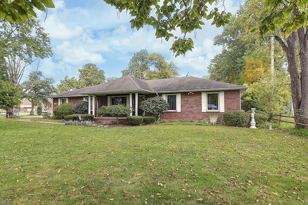 3705 LITTLE YORK RD, DAYTON, OH 45414 - Image 83eed9d808ffe6d8e04eacf7dbc3c6ce/3833356710