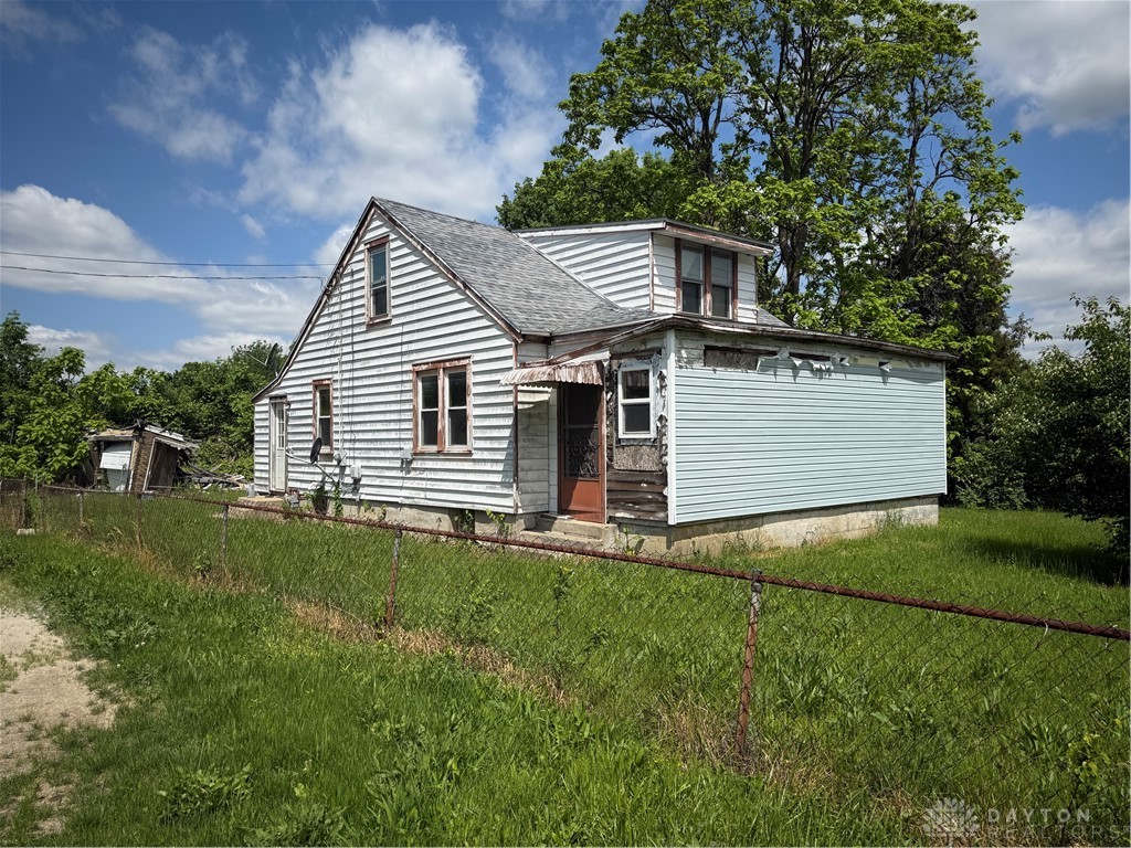 697 Olive Road, Dayton, Ohio image 2