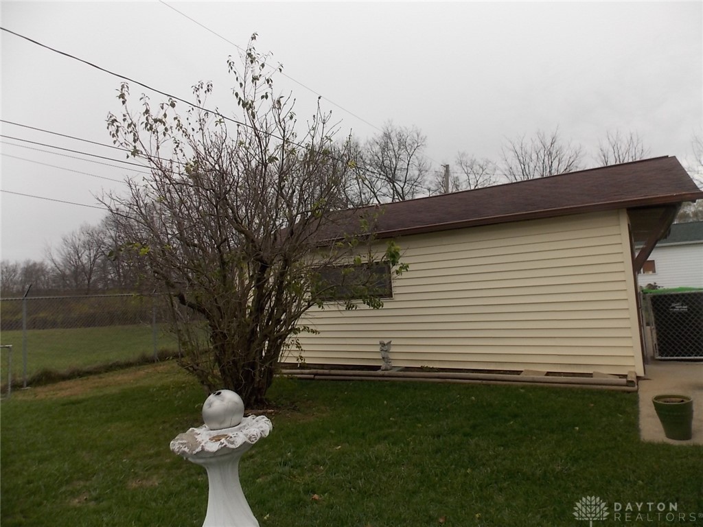 1005 Weinland Street, New Carlisle, Ohio image 18