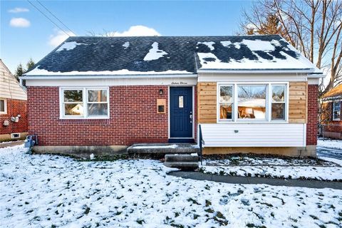 Photo of 1611 Malden Avenue, Springfield, OH 45504 (MLS # 949203)