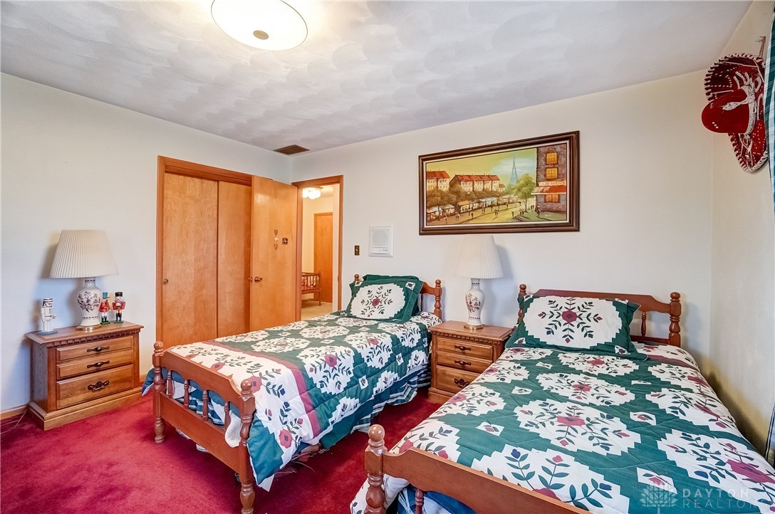 7379 Milton Carlisle Road, Springfield, Ohio image 39