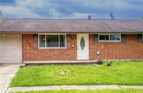 Photo of 6532 Lemans Lane, Dayton, OH 45424 (MLS # 958809)