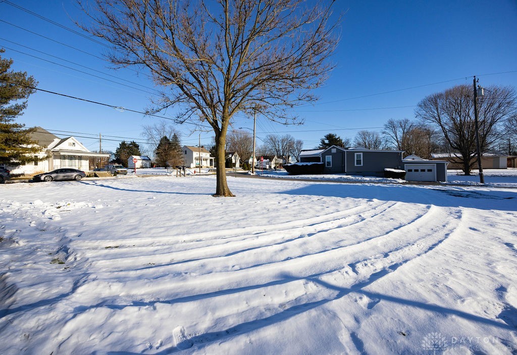 119 Main Street, College Corner, Ohio image 33