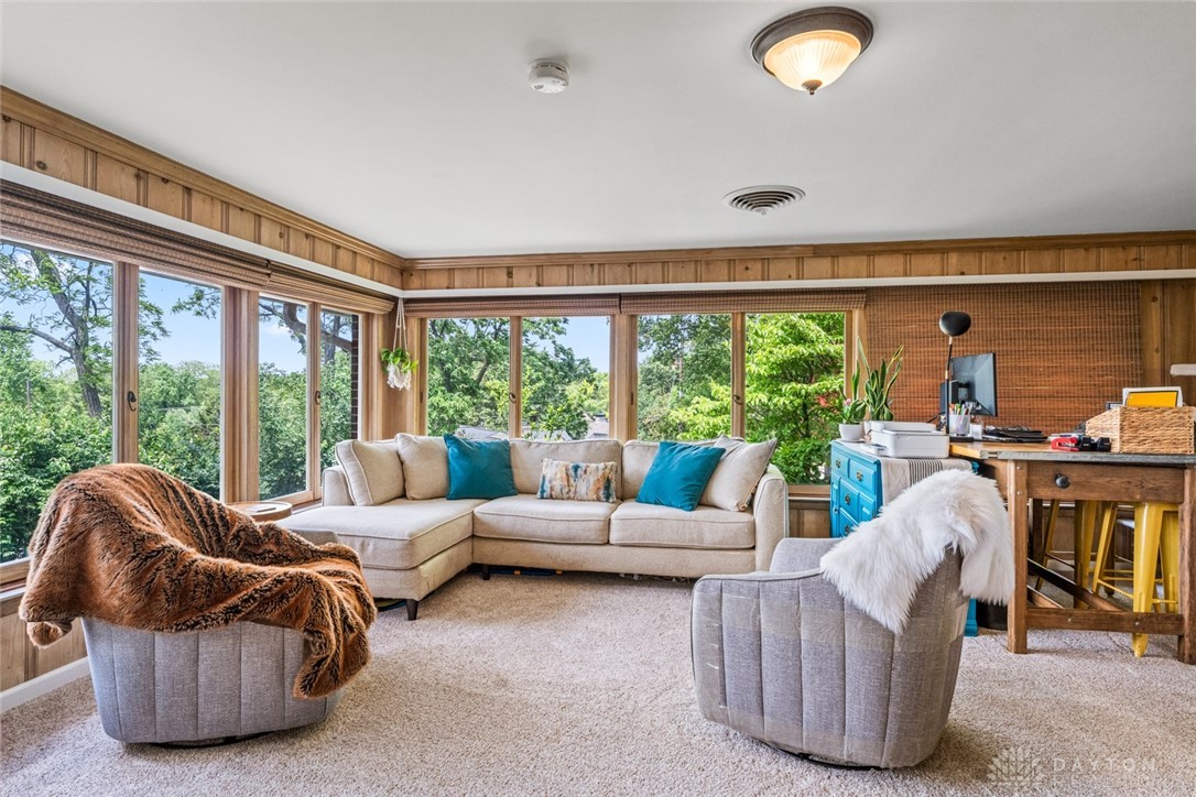 974 Laurelwood Road, Dayton, Ohio image 10