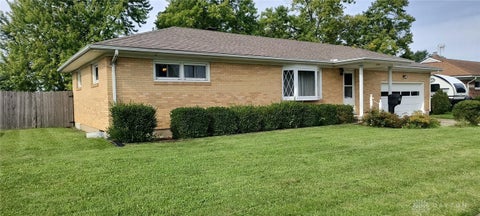 Photo of 1321 Richmoor Road, Springfield, OH 45503 (MLS # 967704)