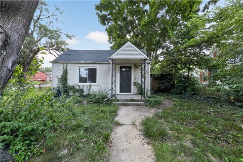 Homes For Sale - 1704 Wilbur Avenue<br/> Fairborn, OH 45324