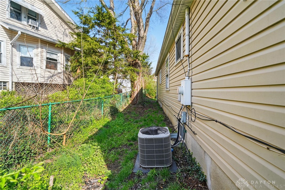 3459 Wellington Drive, Dayton, Ohio image 31
