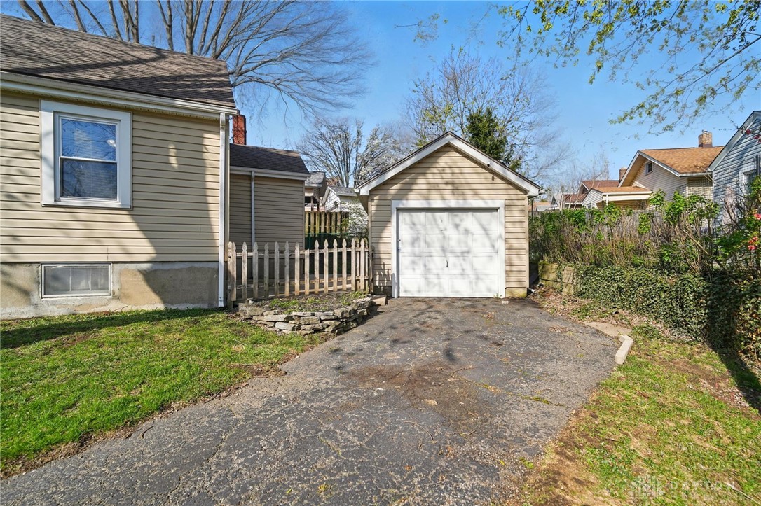 3459 Wellington Drive, Dayton, Ohio image 26