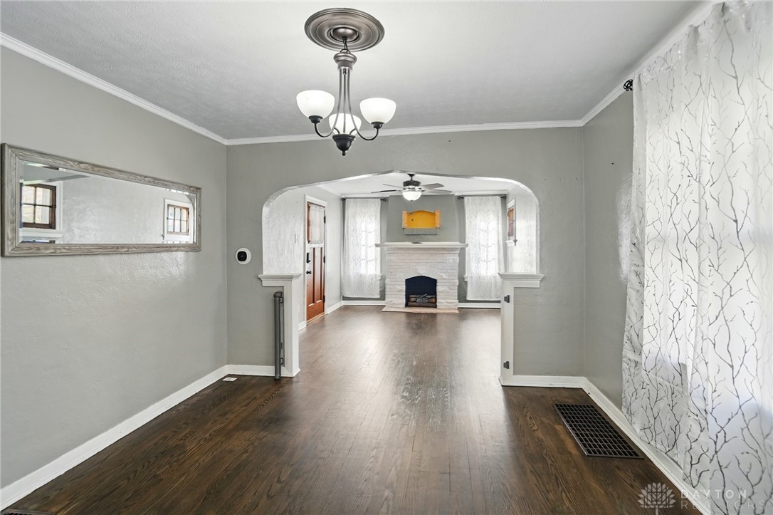 3459 Wellington Drive, Dayton, Ohio image 9