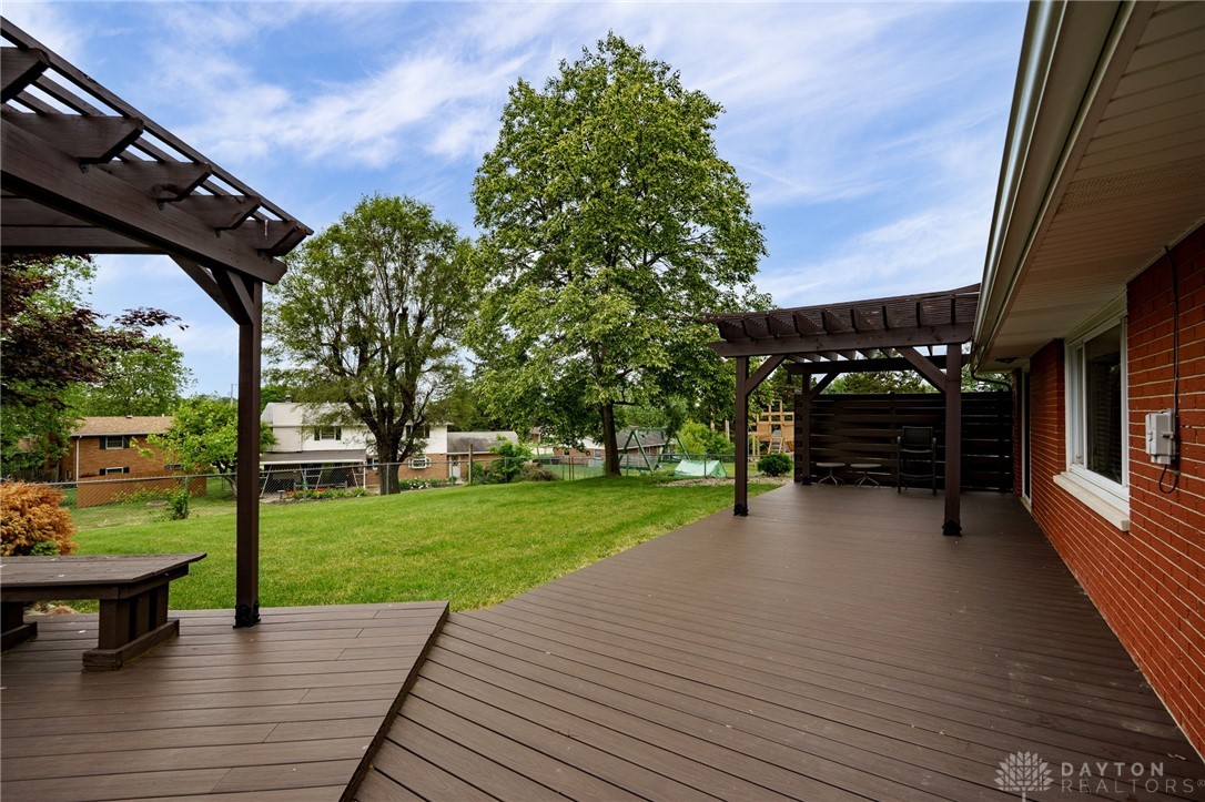 1252 Harmony Lane, Fairborn, Ohio image 33
