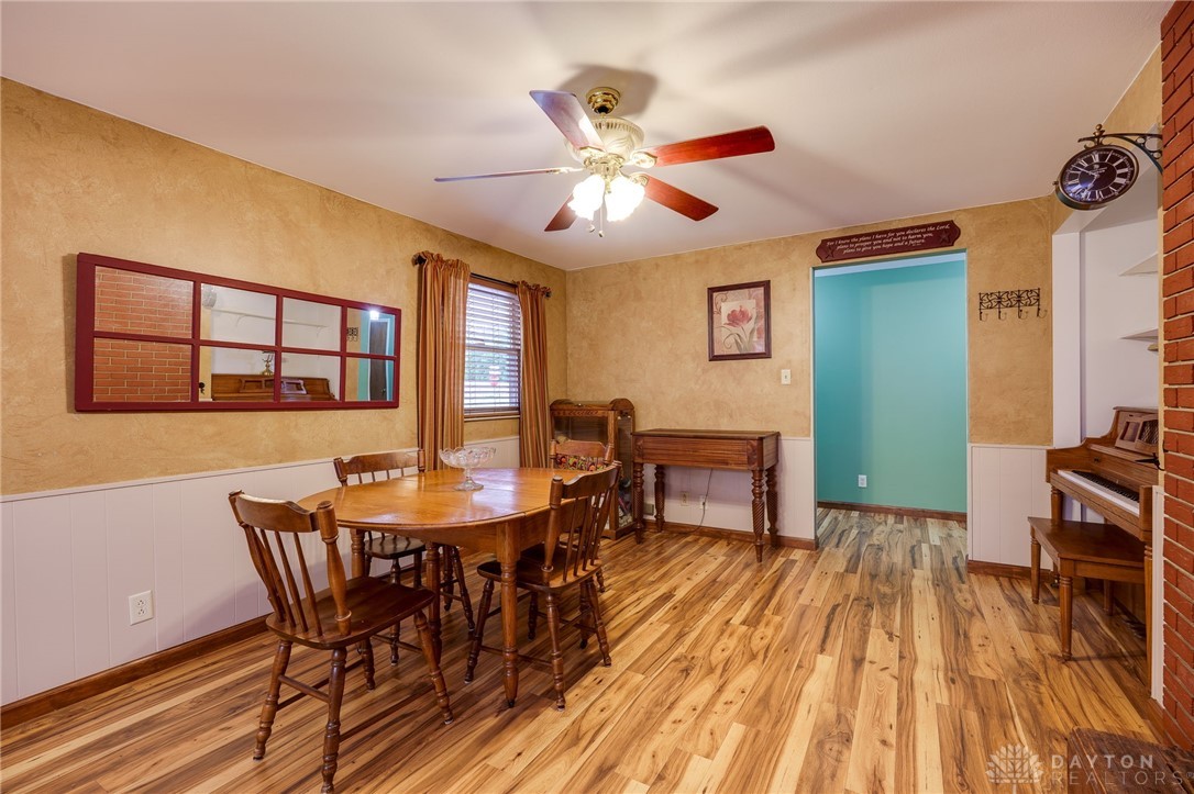 1252 Harmony Lane, Fairborn, Ohio image 8