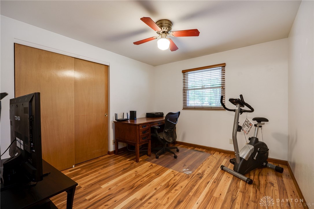 1252 Harmony Lane, Fairborn, Ohio image 22