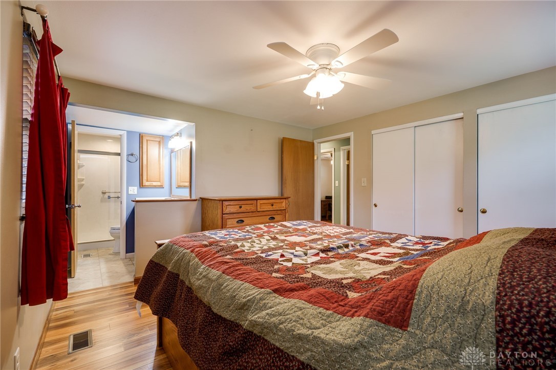 1252 Harmony Lane, Fairborn, Ohio image 26