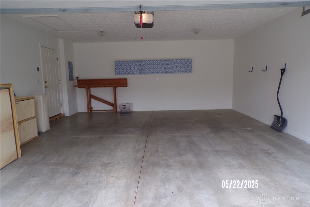120 Aberdeen Village Drive, Beavercreek, Ohio image 30