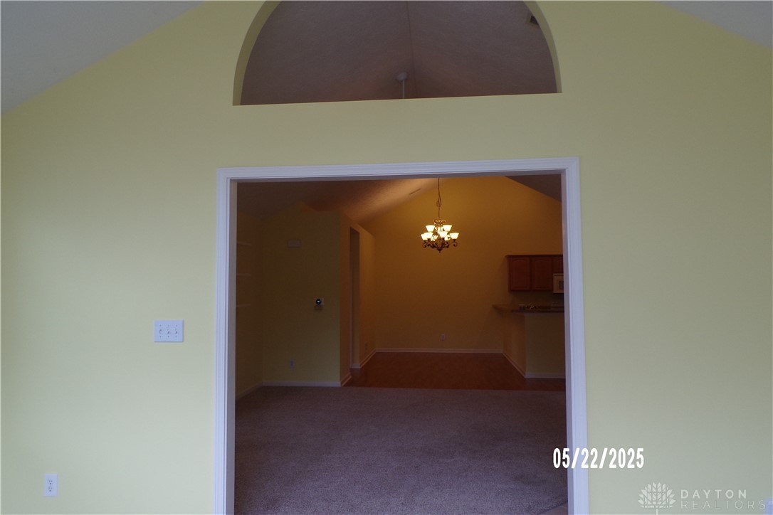 120 Aberdeen Village Drive, Beavercreek, Ohio image 17