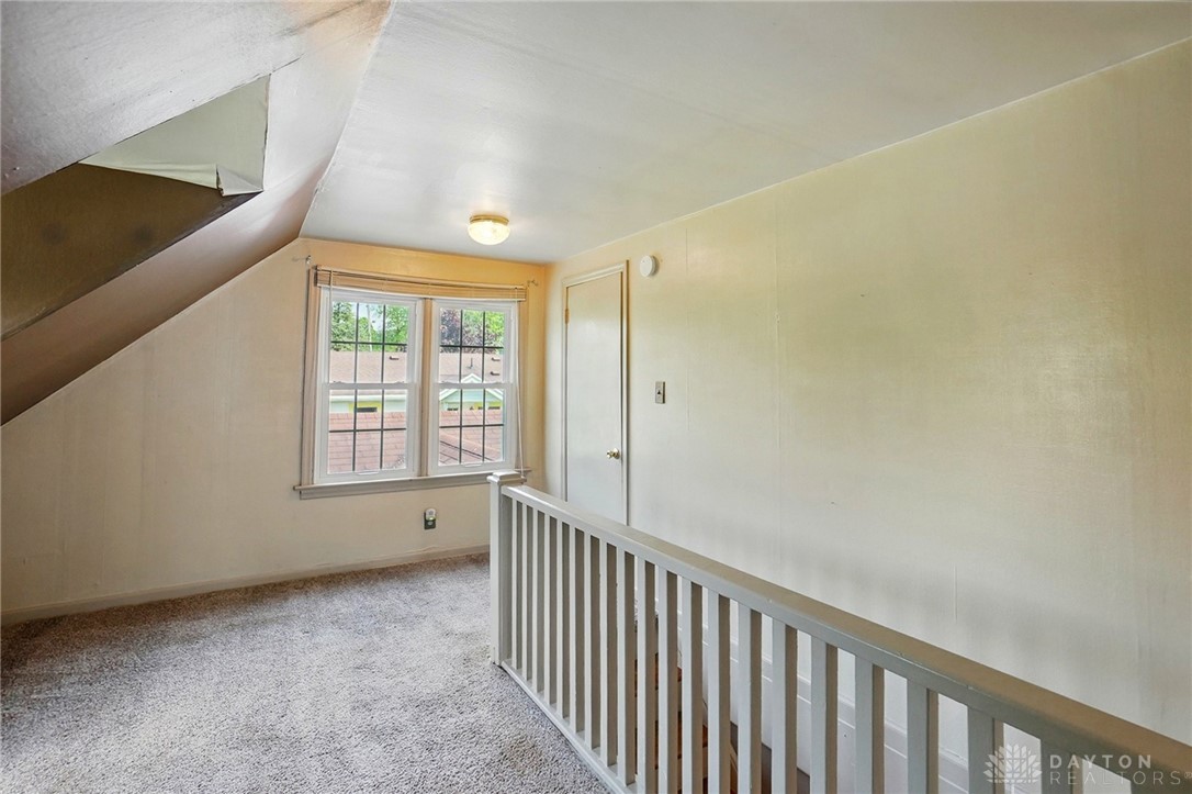 811 Tanglewood Drive, Springfield, Ohio image 24