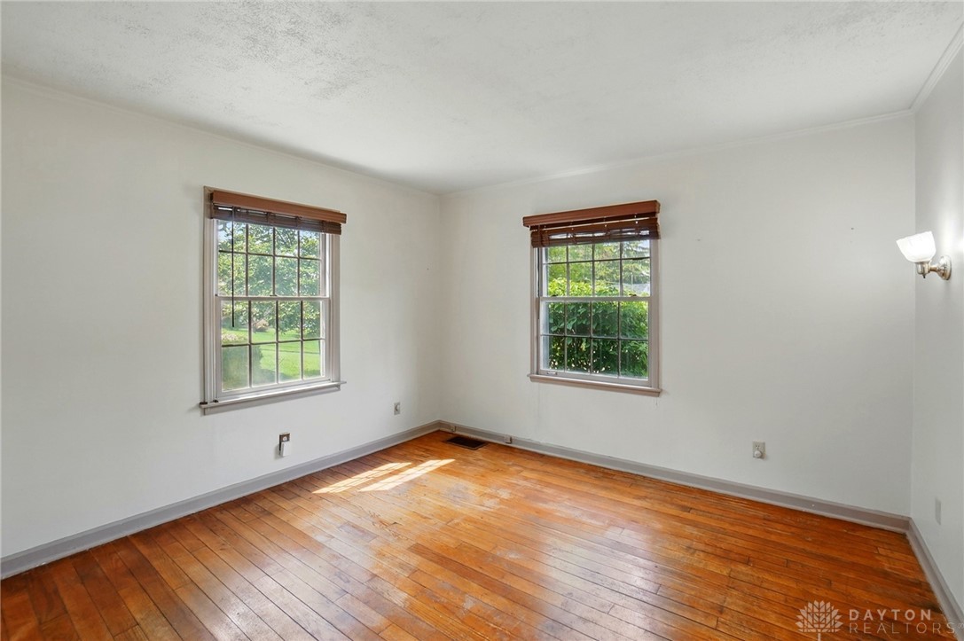 811 Tanglewood Drive, Springfield, Ohio image 17