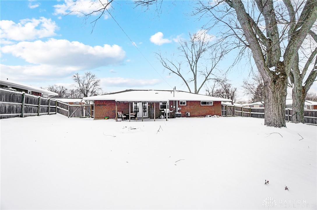 5903 Hartwick Lane, Dayton, Ohio image 35