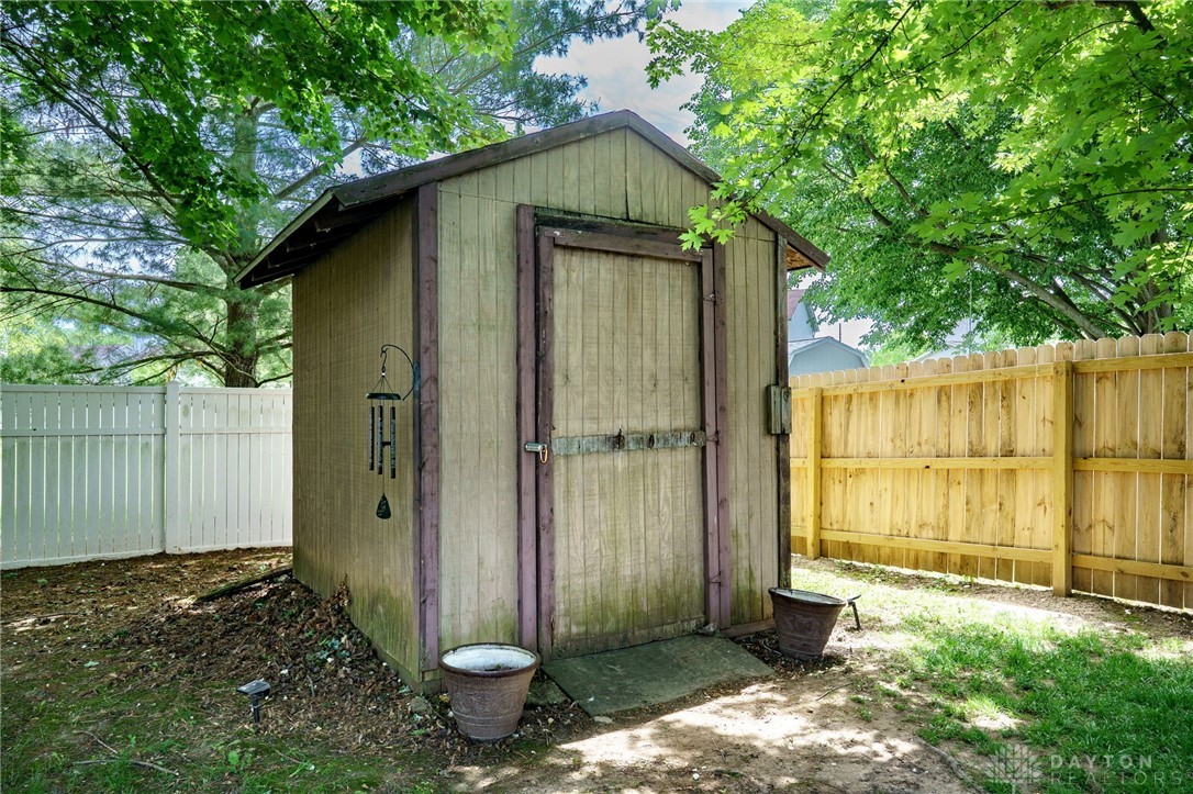 9900 Lincolnshire Road, Miamisburg, Ohio image 33
