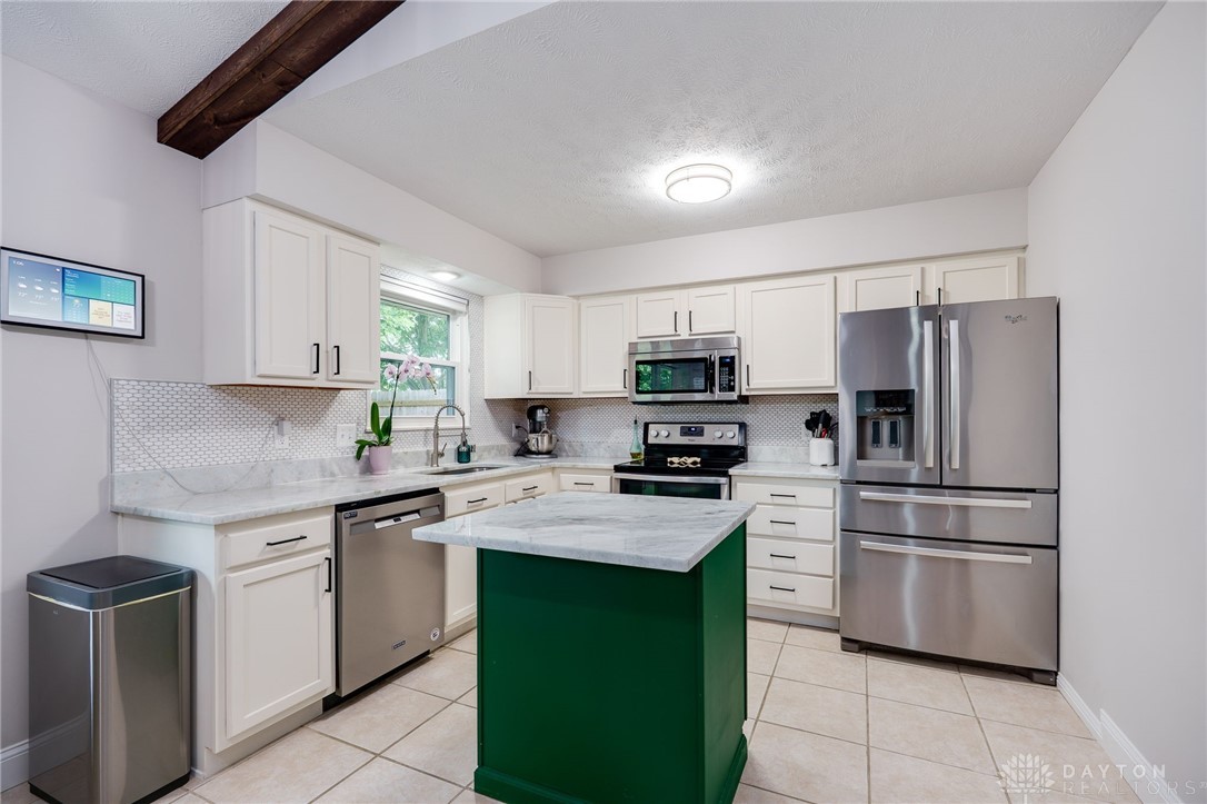 9900 Lincolnshire Road, Miamisburg, Ohio image 14