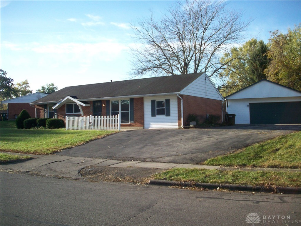 1258 Arlington Drive, Xenia, Ohio image 2