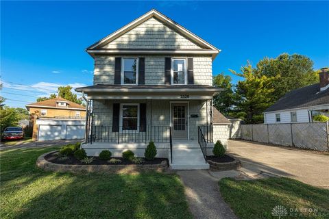 Photo of 2520 Westfield Avenue, Dayton, OH 45420 (MLS # 943375)