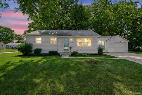 Photo of 1651 Seabrook Road, Dayton, OH 45432 (MLS # 967088)