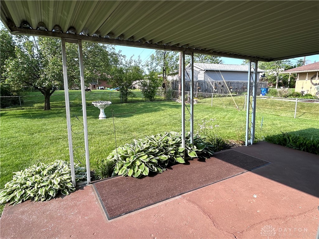 5575 Barnard Drive, Dayton, Ohio image 37