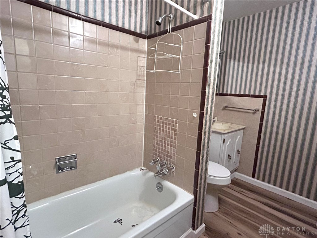 5575 Barnard Drive, Dayton, Ohio image 23