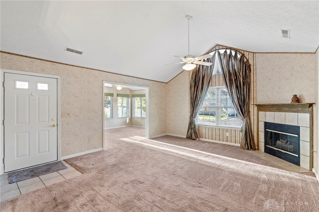 182 Villa Pointe Drive, Springboro, Ohio image 6