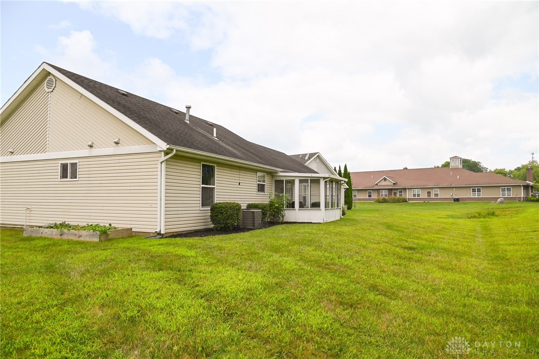 1206 Blue Bird Court, New Carlisle, Ohio image 8