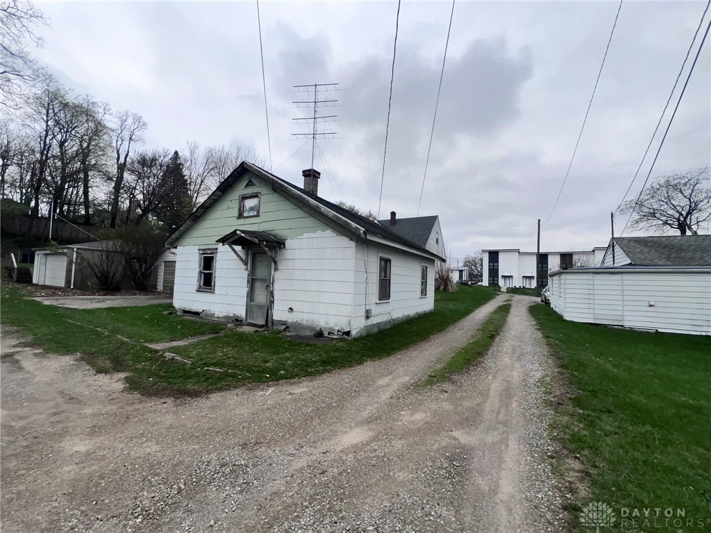 516 Belleaire Avenue, Springfield, Ohio image 38