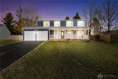 Photo of 4418 Woodpoint Court, Dayton, OH 45424 (MLS # 949837)