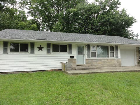 Homes For Sale - 11 Rockleigh Avenue<br/> Miami County, West Milton, OH 45383