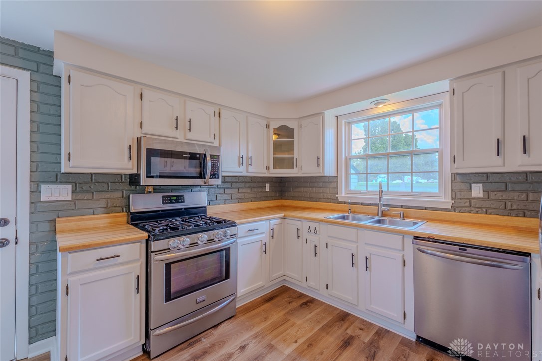 5224 Hughes Court, Springfield, Ohio image 11