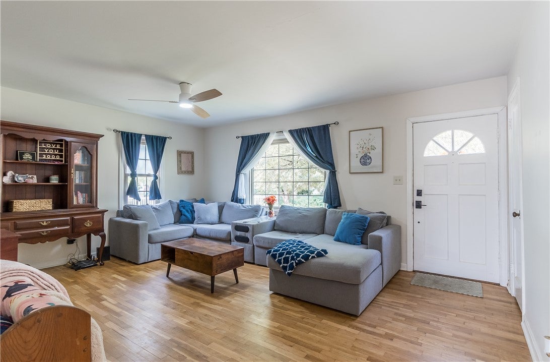 1029 Mayfair Road