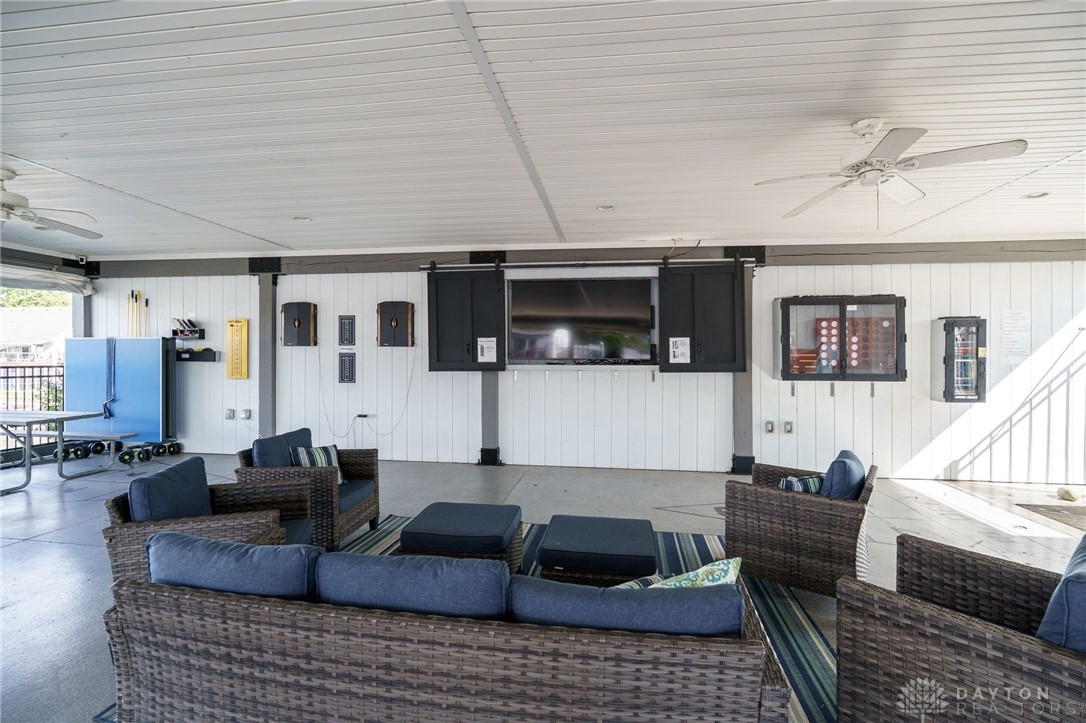 Russells Point, Ohio 43348, United States, 3 Bedrooms Bedrooms, ,3 BathroomsBathrooms,Residential,Active,225624