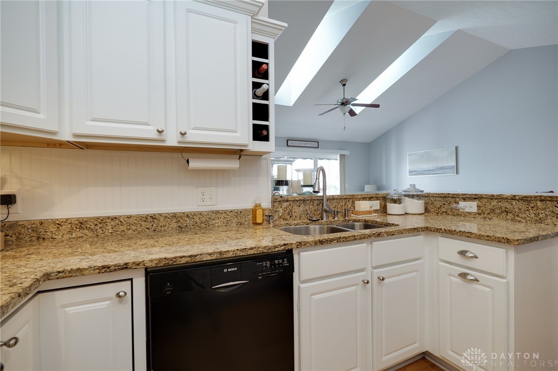 Russells Point, Ohio 43348, United States, 3 Bedrooms Bedrooms, ,3 BathroomsBathrooms,Residential,Active,225624