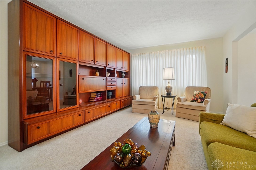 348 Cambridge Drive, Fairborn, Ohio image 26