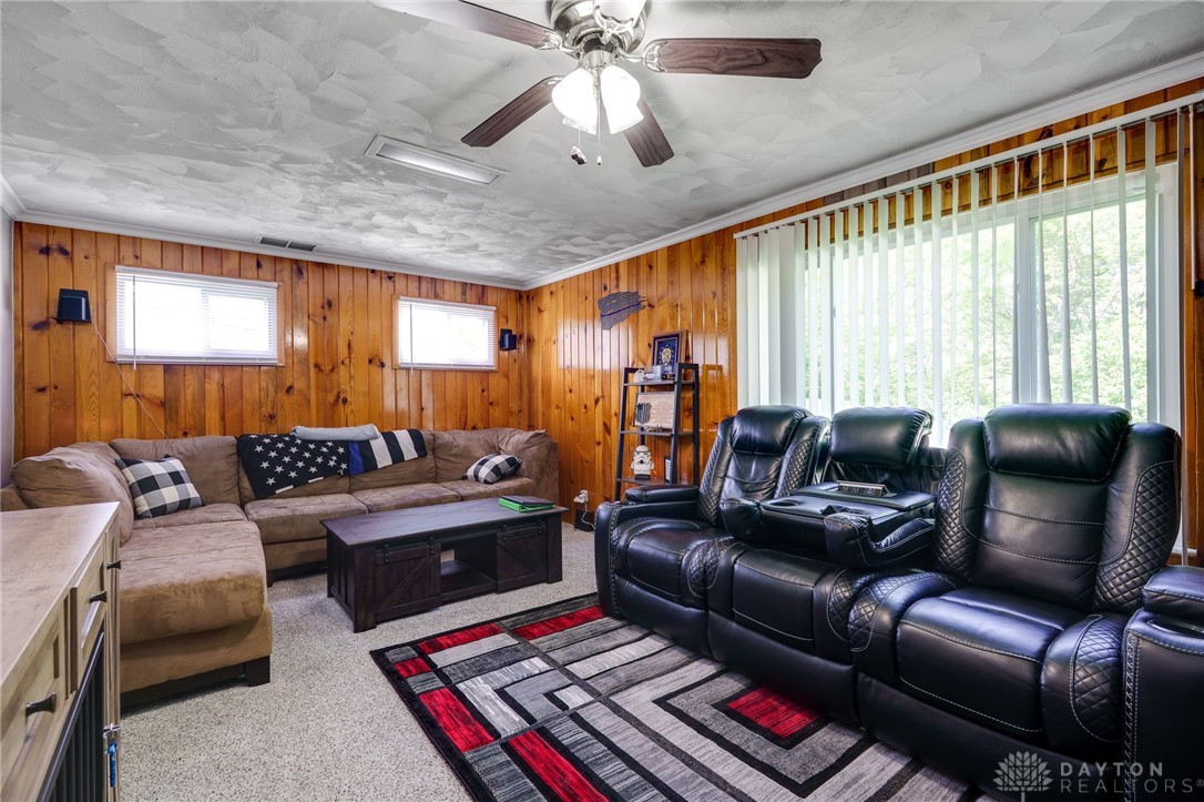 5235 Wakefield Drive, Fairborn, Ohio image 11